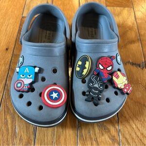 CROCS Gray Clogs Shoes Kid Youth Sz 11 Superhero Jibbits Superman Batman